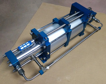 2JGT two stage gas booster